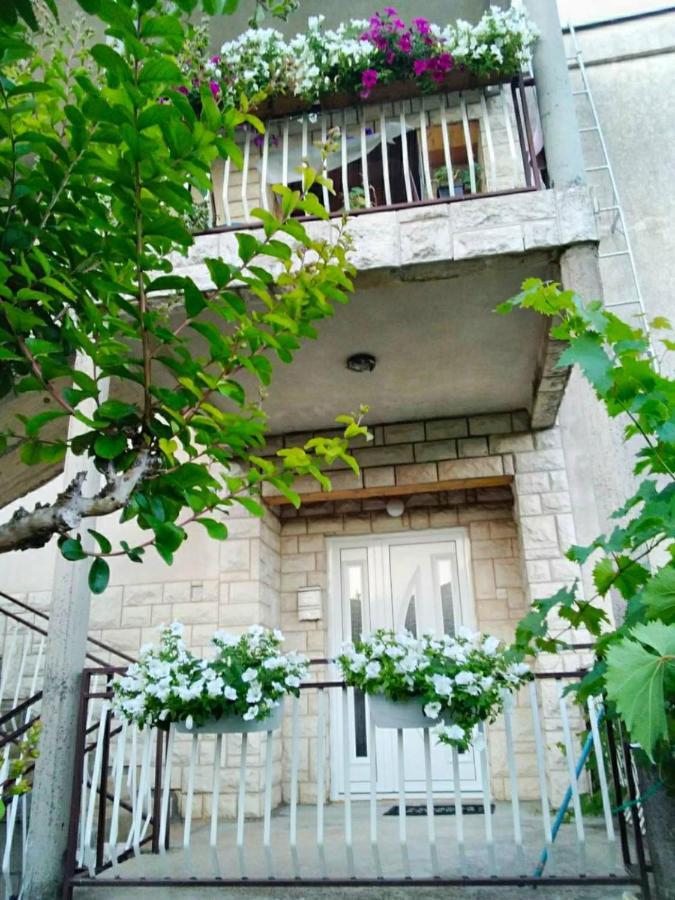 Cvijetna Oaza Appartement Trebinje Buitenkant foto