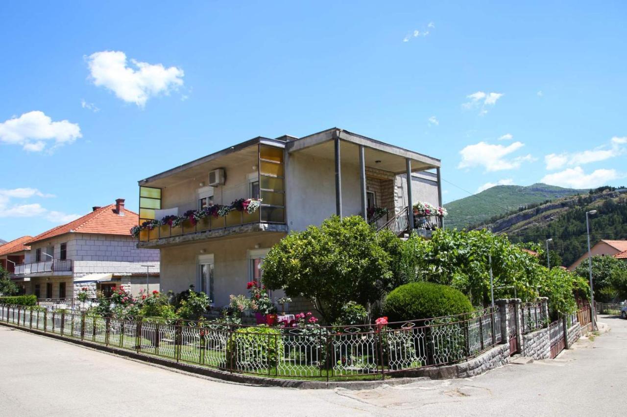 Cvijetna Oaza Appartement Trebinje Buitenkant foto